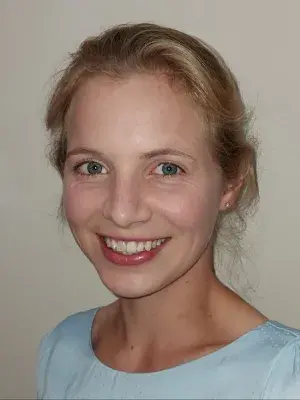 Dr Joanna Sadler