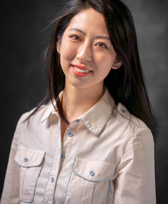  Image shows Yue Hu